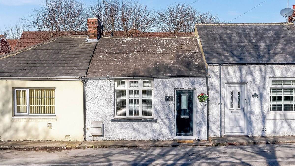 Framwellgate Moor Cottage | 1 bedroom accommodation in Durham