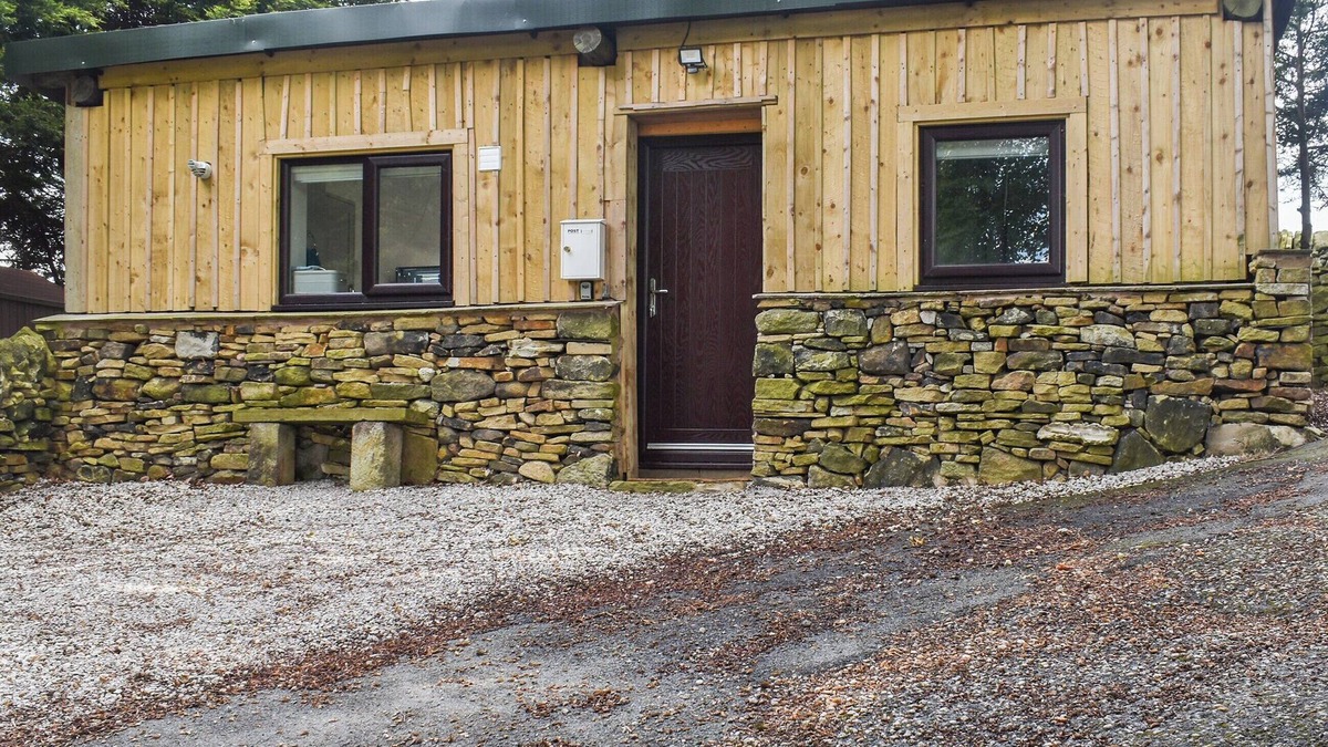 Ogden Cottage | 1 bedroom accommodation in Luddendenfoot, near Halifax