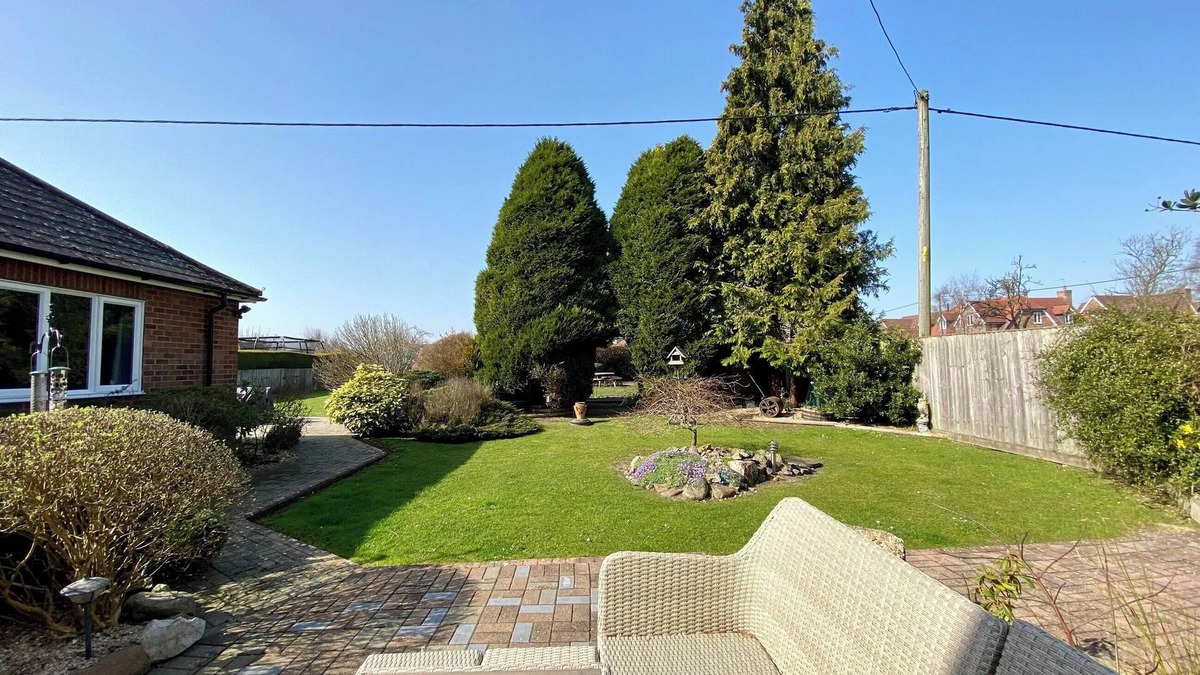North Newnton Cottage | 1 bedroom accommodation in Pewsey