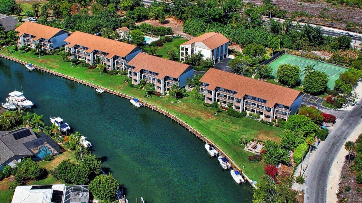 Shell Harbor Condo | 1 bedroom accommodation in Sanibel