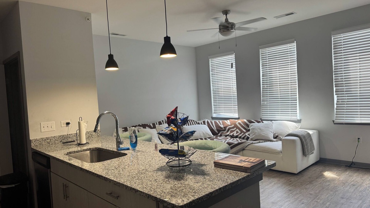 Speedway Apartment | 1-bedroom apartment, 5 miles from Downtown Indianapolis