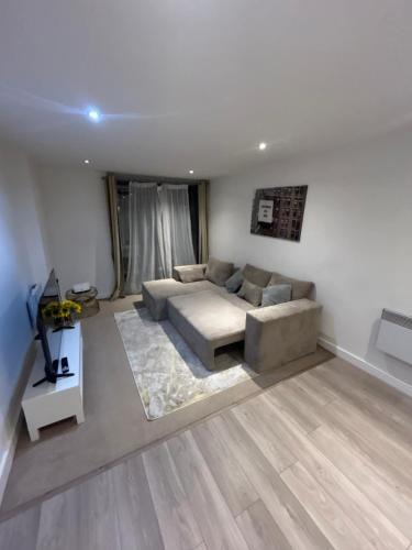 Birmingham City Centre Apartment | 1 Bedroom Apartment Birmingham City Centre