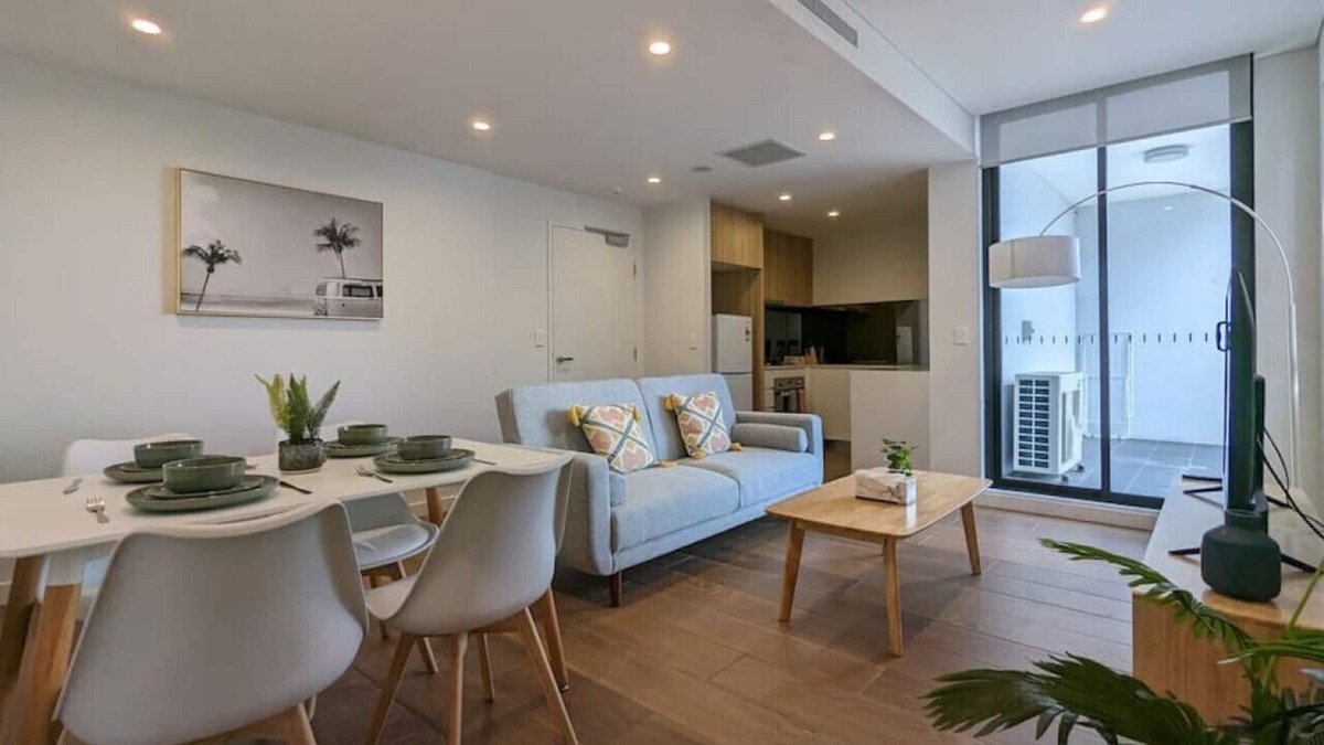 Sydney Apartment | 1 Bedroom Apartment in Heart of Campsie