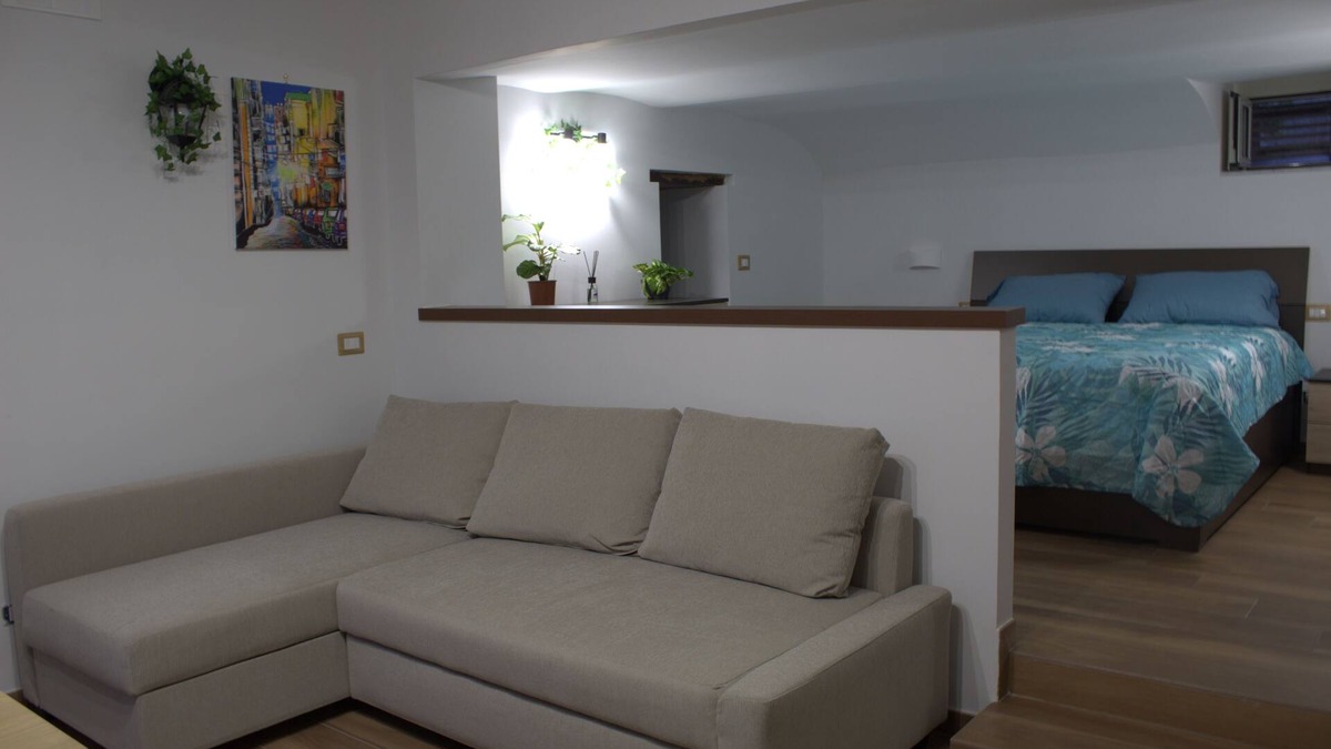 Naples City Centre Apartment | 1 bedroom apartment in naples