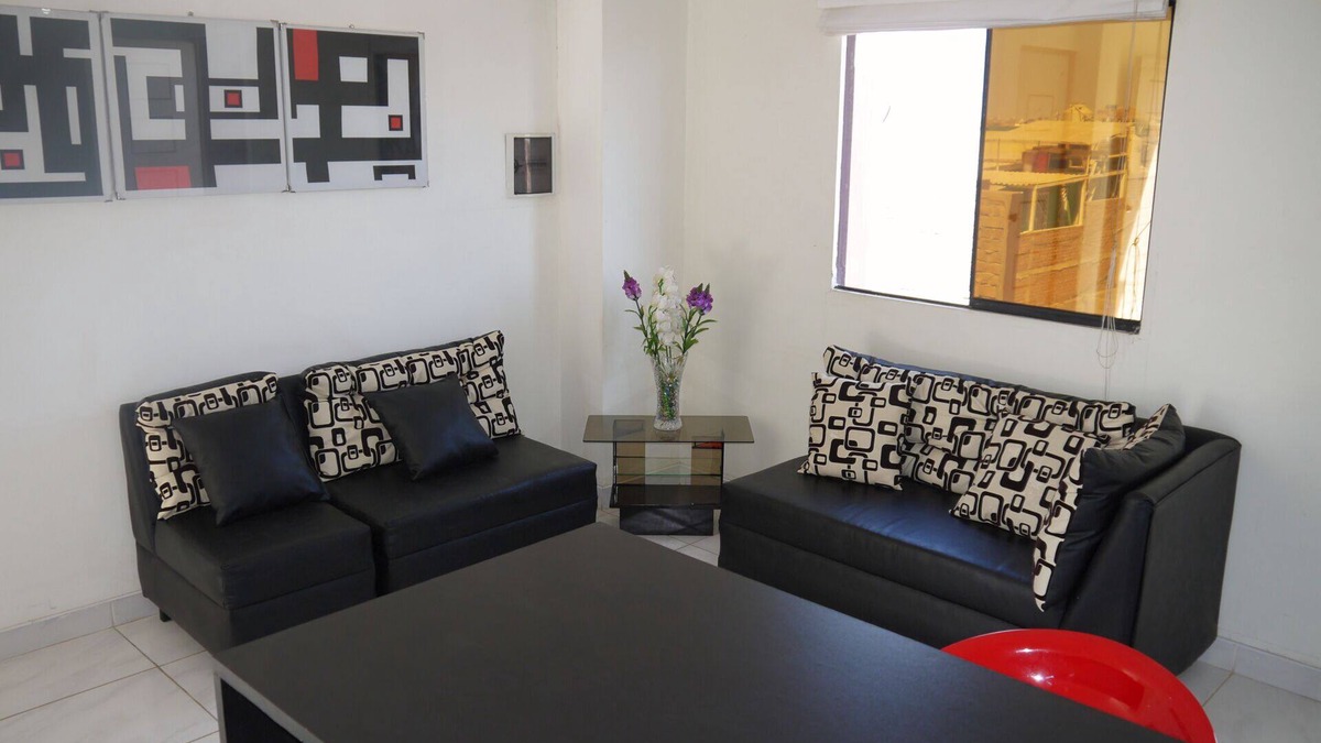 Chiclayo Apartment | 1 Bedroom apartment in a gated neighborhood, 24/7 watchmen + rooftop