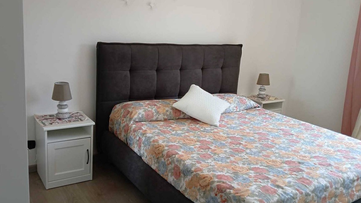 Tuscolano Apartment | 1 bedroom apartment in rome