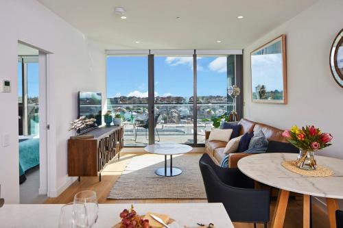 Williamstown Apartment | 1 Bedroom Apartment With Parking Close To Beach