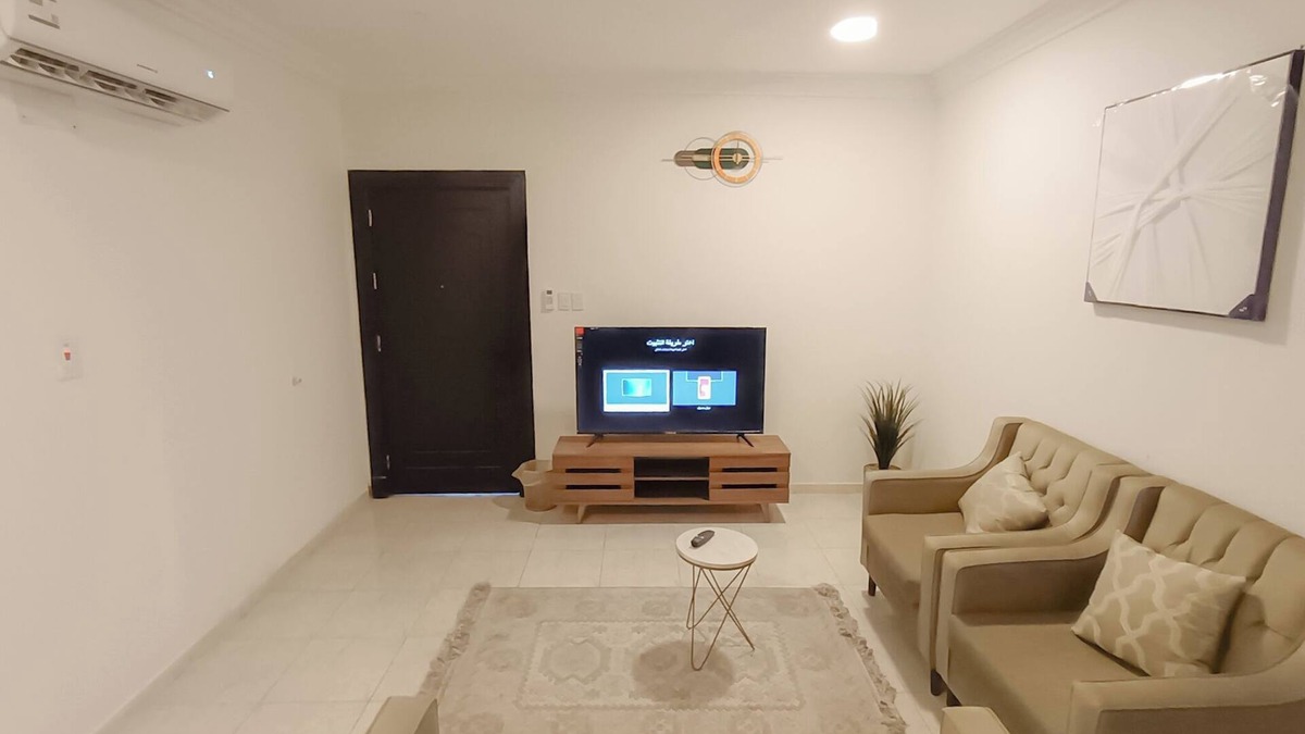 Dammam Apartment | 1-bedroom apartment with WiFi, AC in Al Nakhil Dammam