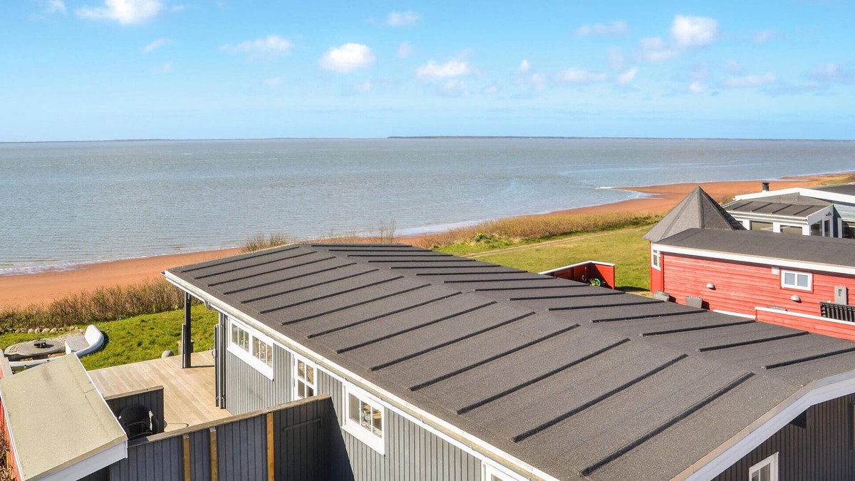 Sjaelborg House | 1 bedroom awesome home in Esbjerg V