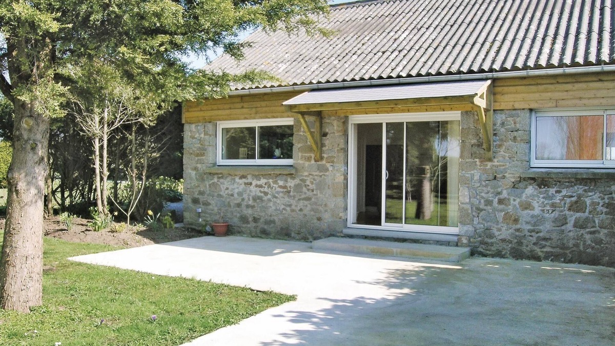 Carolles House | 1 bedroom awesome home in Carolles