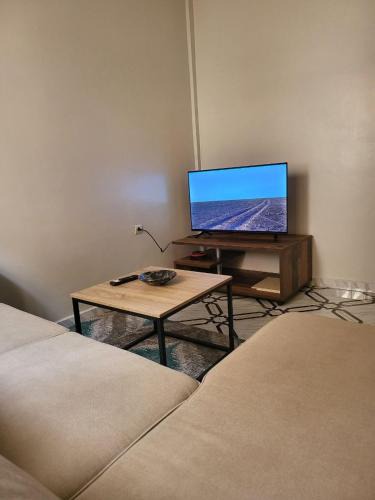 Hay El Farah Apartment | 1 bedroom Comfort Stay - Close to Downtown