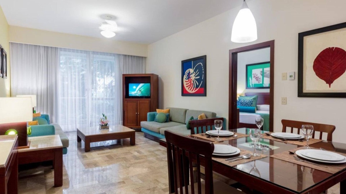 Downtown Cancun Resort | 1 Bedroom Condo Bliss/Mayan Palace Riviera Maya