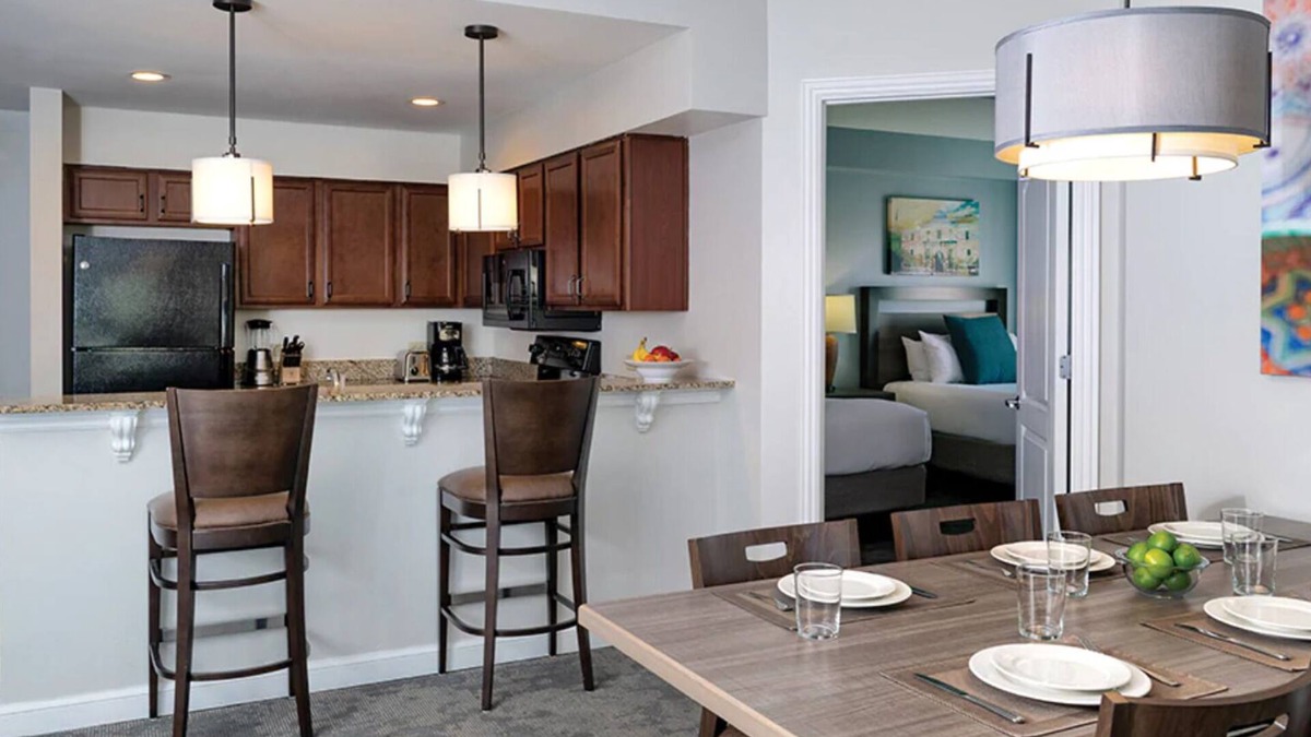 Downtown San Antonio Condo | 1 Bedroom Condo, Sleeps 4, at Wyndham La Cascada!