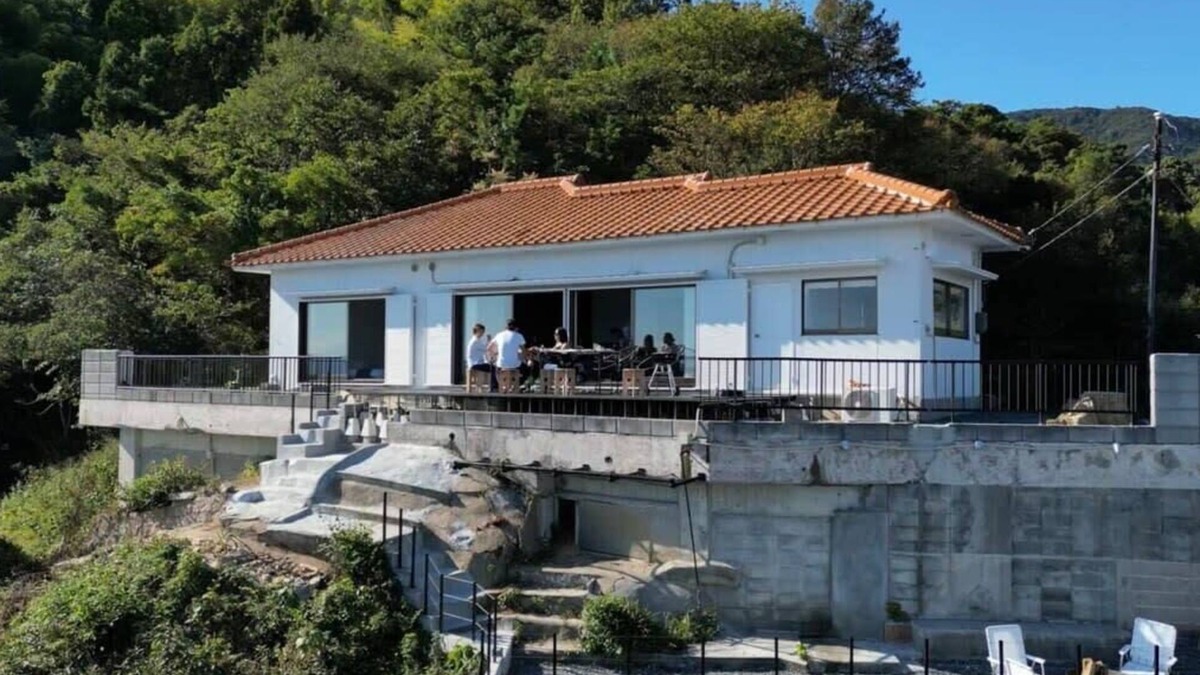 Kurahashi House | 1 Bedroom House with Beautiful Ocean View for 12 Ppl