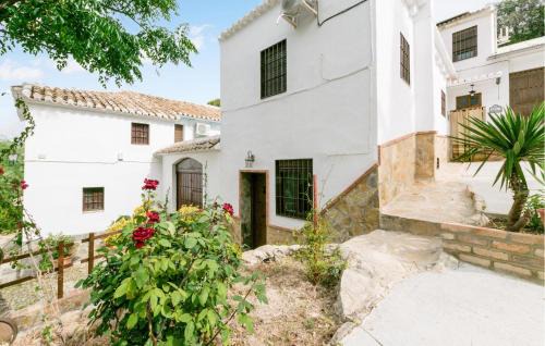 Villanueva de Algaidas Apartment | 1 Bedroom Lovely Apartment In Iznajar