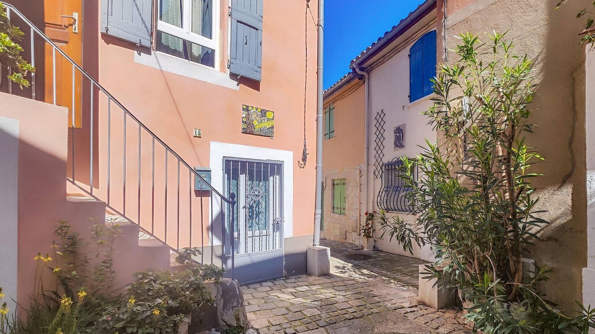 Meze Apartment | 1 bedroom lovely apartment in Meze