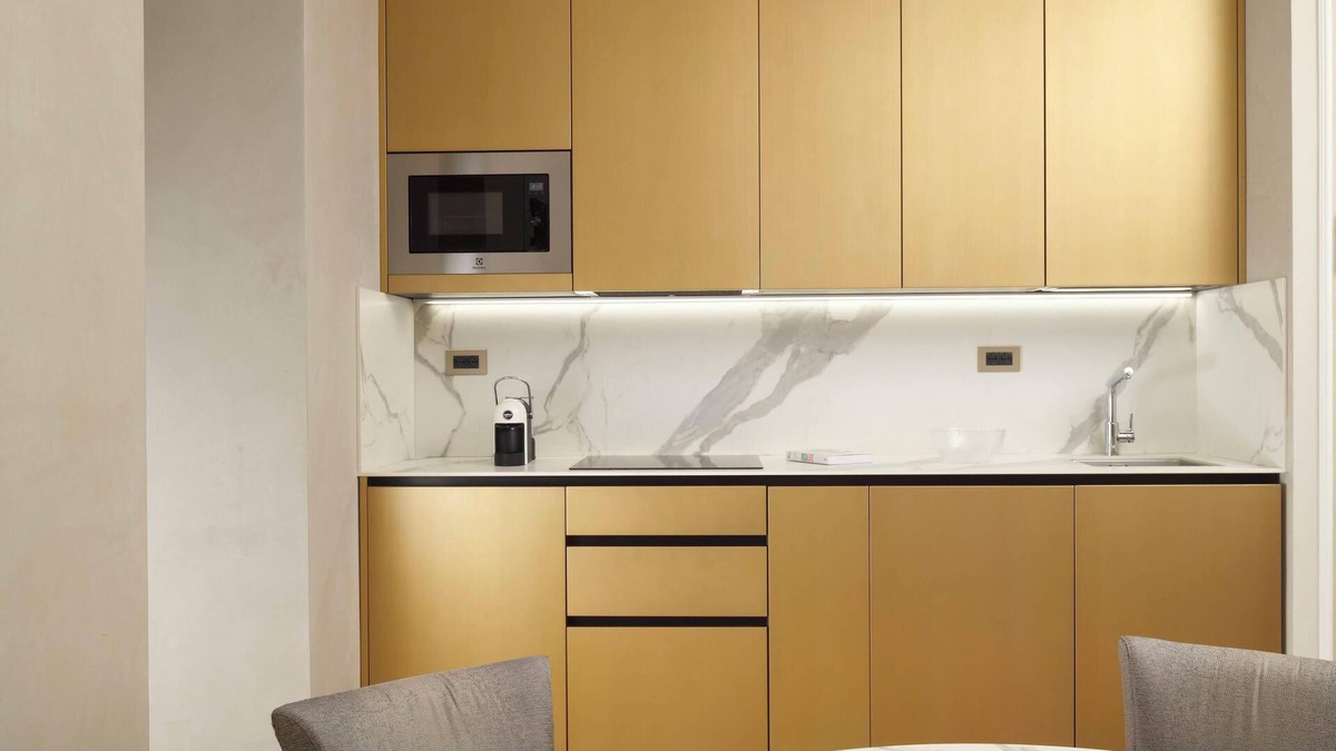 Duomo Apartment | 1-Bedroom Luxury Apartment 'Michelangelo' at Palazzo Portinari Salviati
