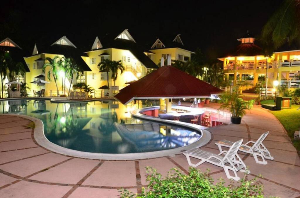 Ocho Rios Apartment | 1 bedroom Penthouse Suite 63 at Mystic Ridge Resort
