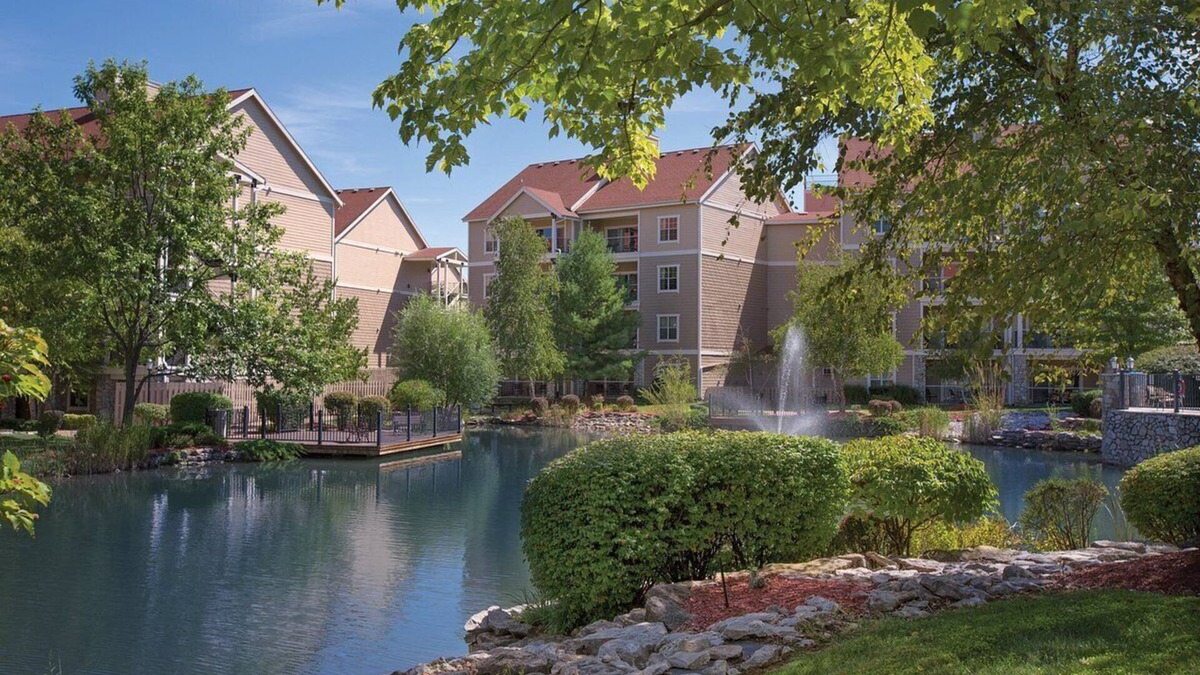 Table Rock Hotel | 1 Bedroom Suite in Branson, MO!
