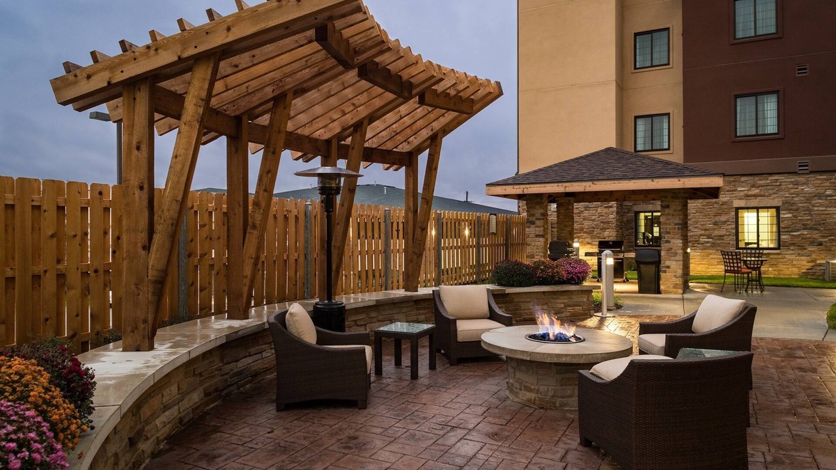 West Omaha Condo | 1 Bedroom Suite | King Suite. Free Breakfast