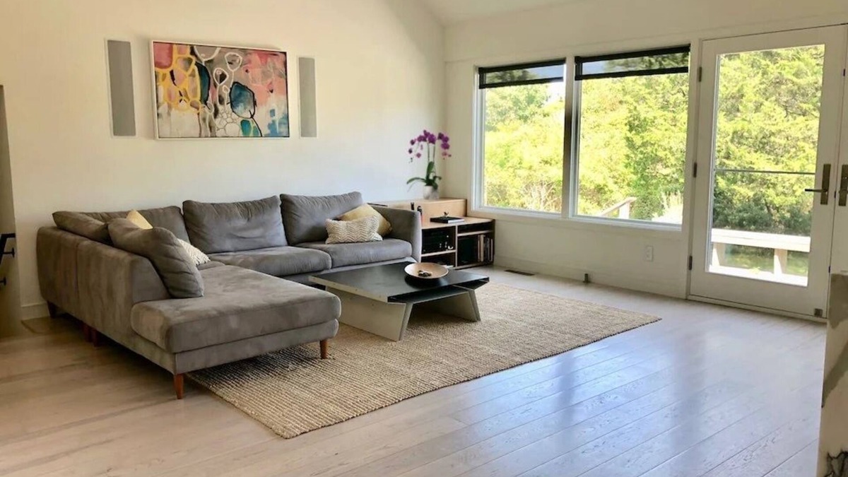 Amagansett Dunes House | 1 BLOCK FROM OCEAN; Fully Renovated; Private Beach Access