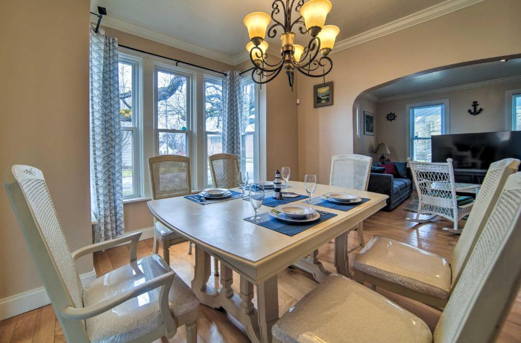 Ashtabula House | 1 Block to Bridge Street Lake Erie Vacation Home!