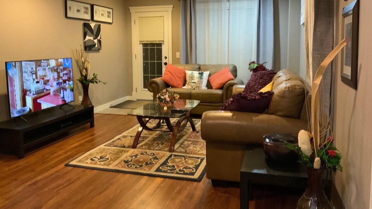 Sage Hill Apartment | 1 BR 1 BA Sleeps 2- Nw Calgary Minimum Stay: 3 Nights