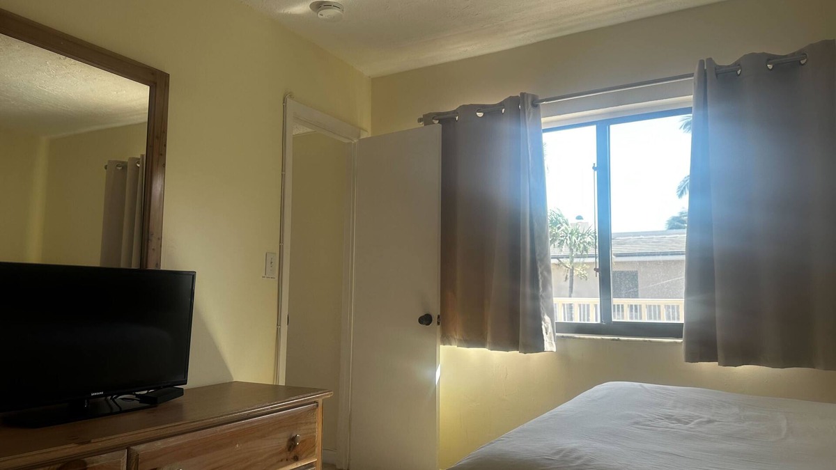 Deerfield Beach Resort | 1 BR Apartment- Steps from the beach!