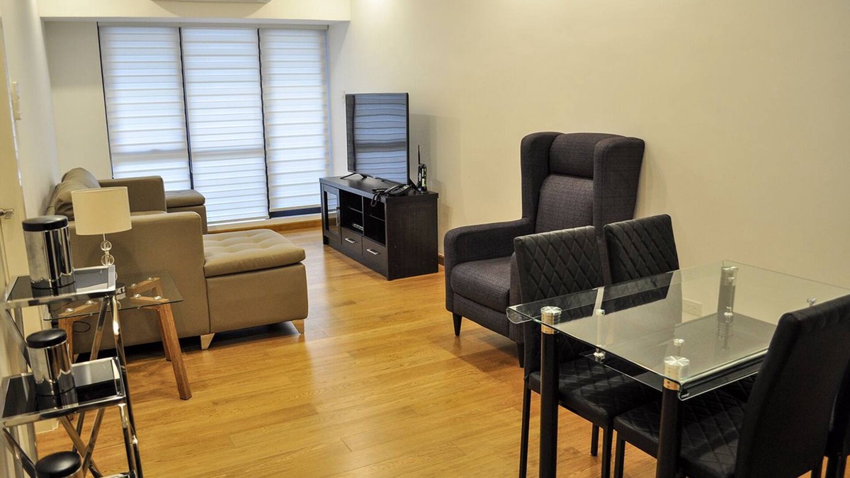 Downtown Apartment | 1-BR Deluxe @ Milano 2103