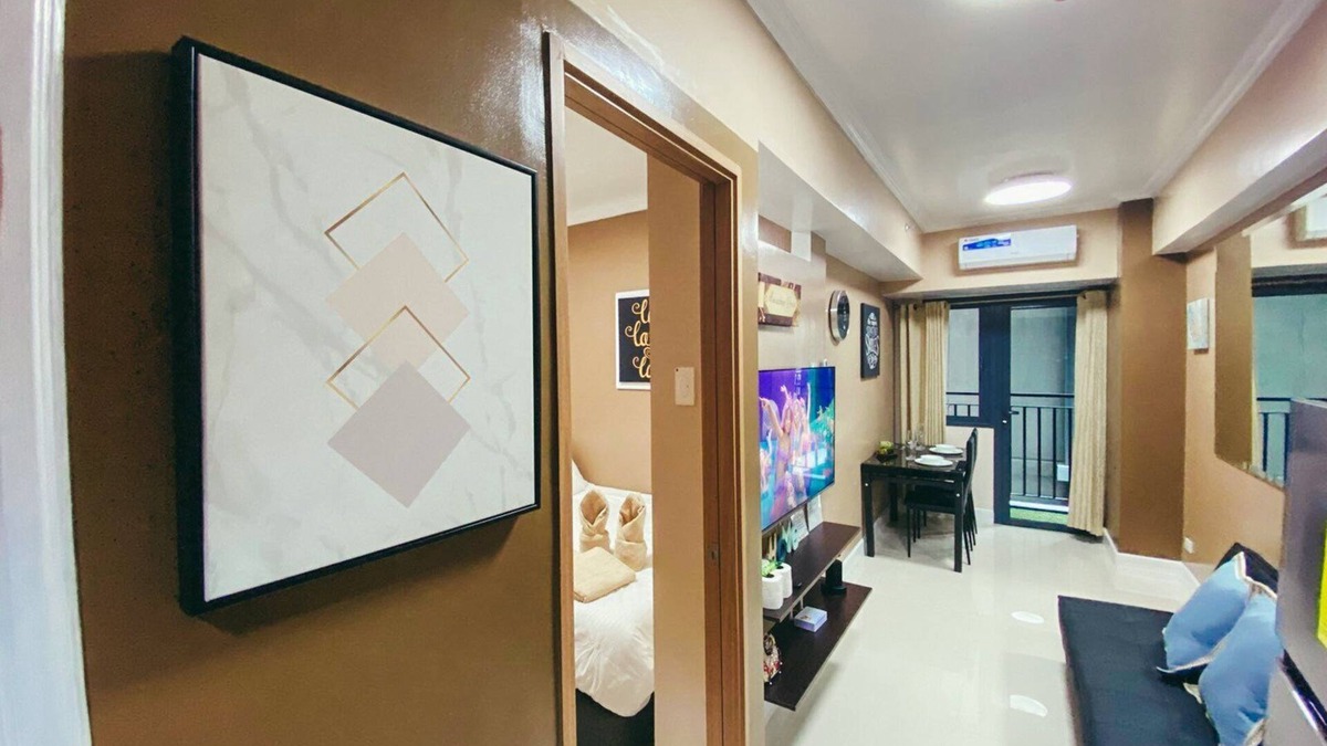 Barangay 76 Condo | 1 BR Fully Furnished Condo across MOA with Pool and Parking - Shore 3 Unit 1146