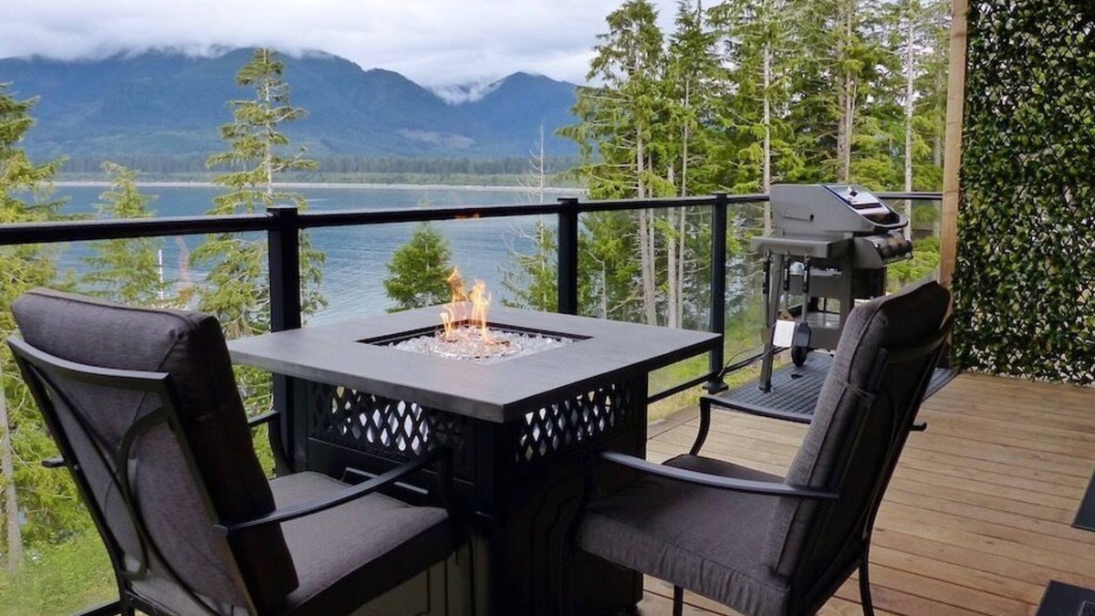 Port Renfrew Condo | 1 BR - Oceanfront - Pet Friendly - Sleep up to 4