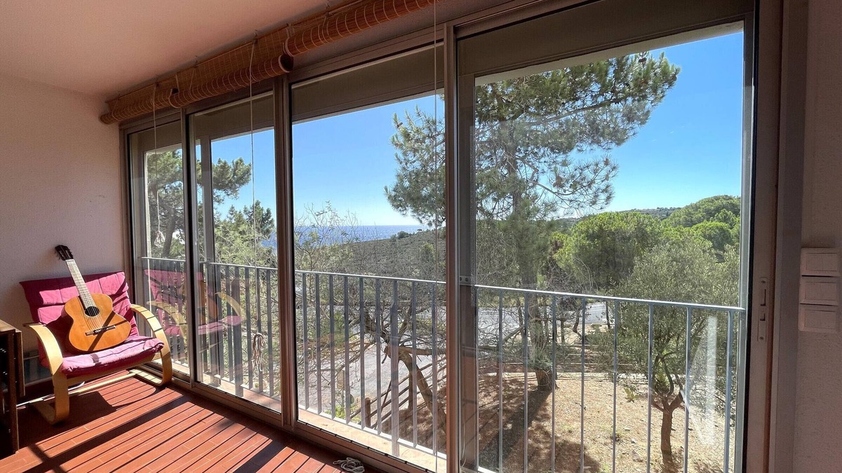 Banyuls-sur-Mer Apartment | 1-BR with WIFI, parking, loggia and sea view in Banyuls-sur-Mer