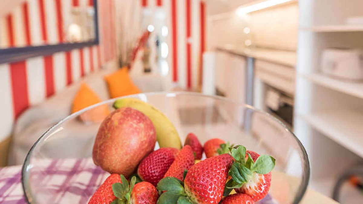 Pueblo Nuevo Apartment | 1.FLEXI CHECK IN/NIGHT. FREE PARKING AND WIFI