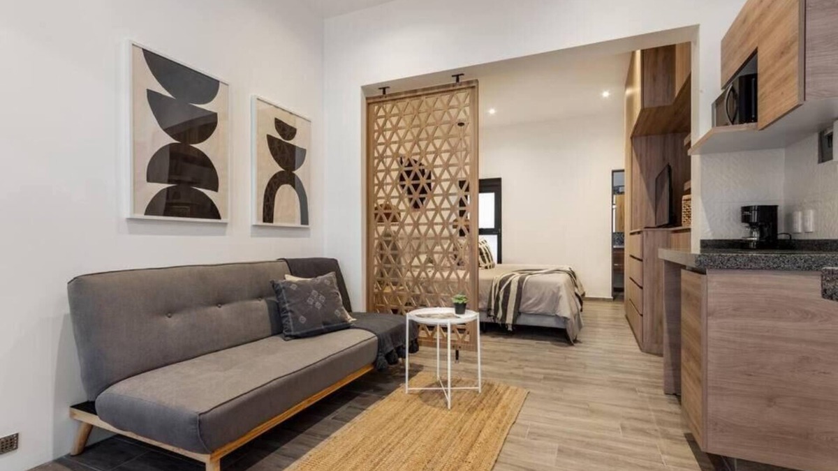 Roma Sur Apartment | 1) Loft Eugenia: Private King Size Bed Roma Sur