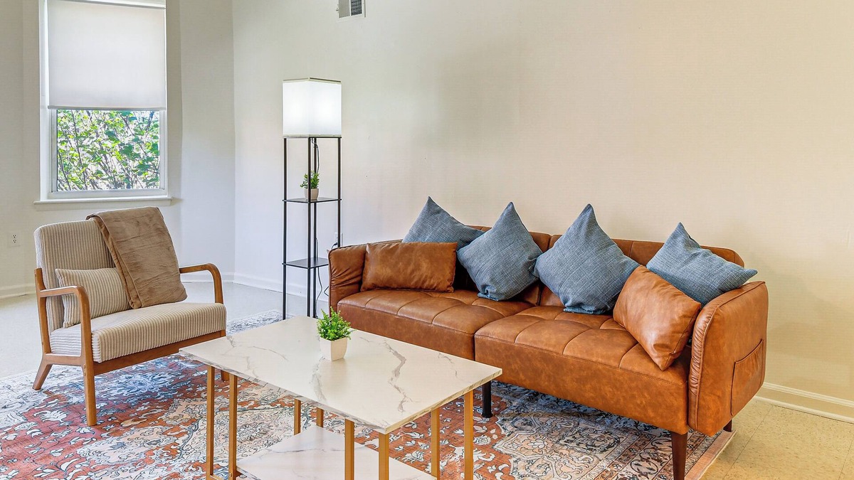 Downtown Baltimore Apartment | 1 Mi to Druid Hill Park: Quaint Baltimore Apt
