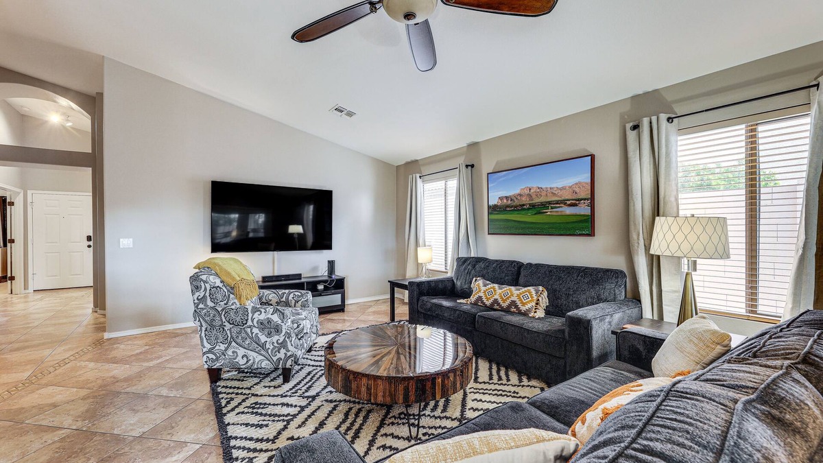 Gold Canyon House | 1 Mi to Golf: Mtn-View Gem w/Patio in Gold Canyon
