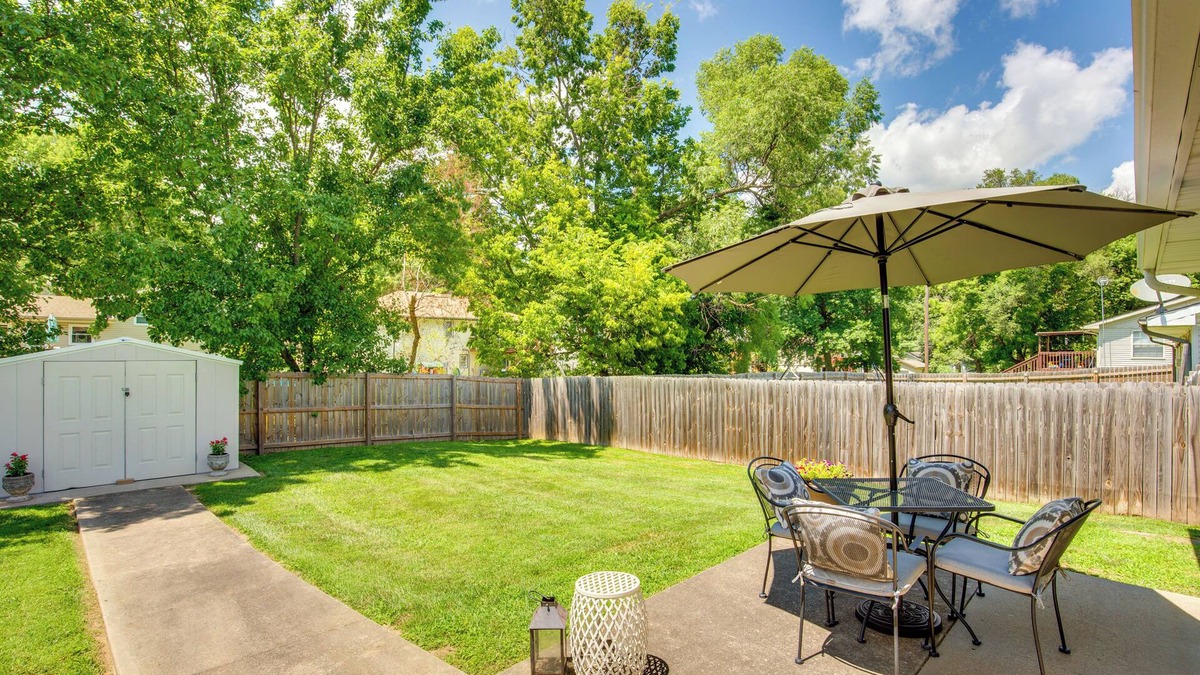 St. Joseph House | ~ 1 Mi to Shopping & Dining: Quiet St Joseph Home