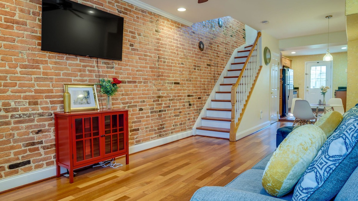 Riverside House | 1 Mi to to M&T Bank Stadium: Home w/Rooftop Patio