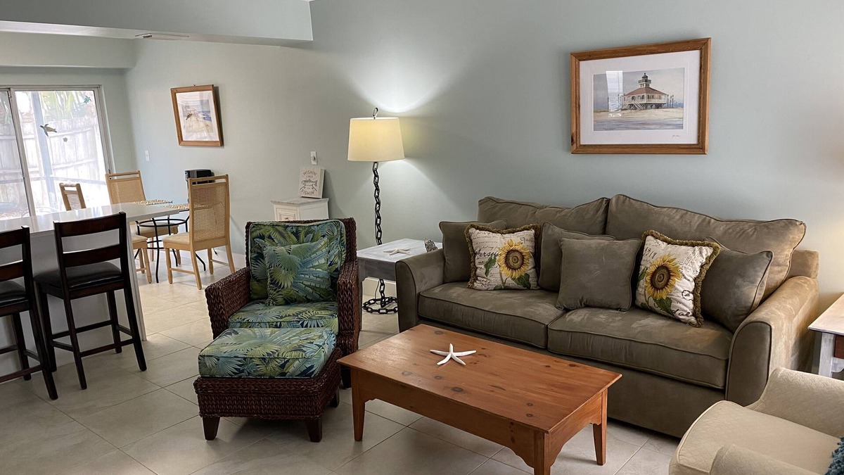 Hobe Sound Apartment | 1 Mile to Hobe Sound Beach & The best Golf Courses