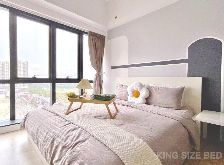 Bandar Tun Razak Apartment | 1 Min walk to Pavilion2 I King Size Sky Pool