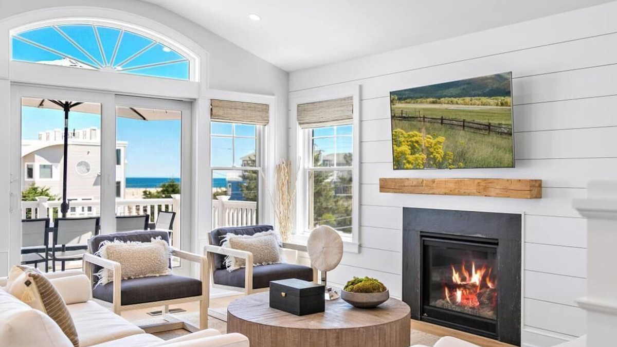 South Beach Haven House | 1 Off the Ocean, Heated Salt Water Pool, New Constructionnnn