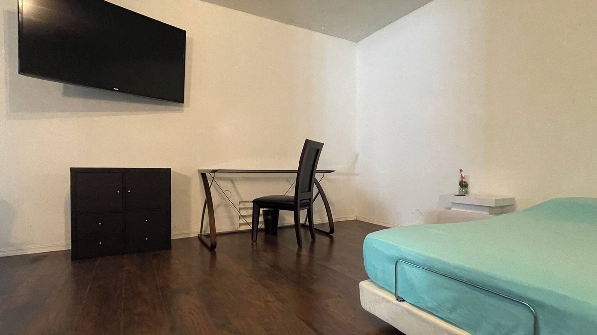 Coral Springs House | 1 or 2 bedrooms in Gorgeous Pool Home
