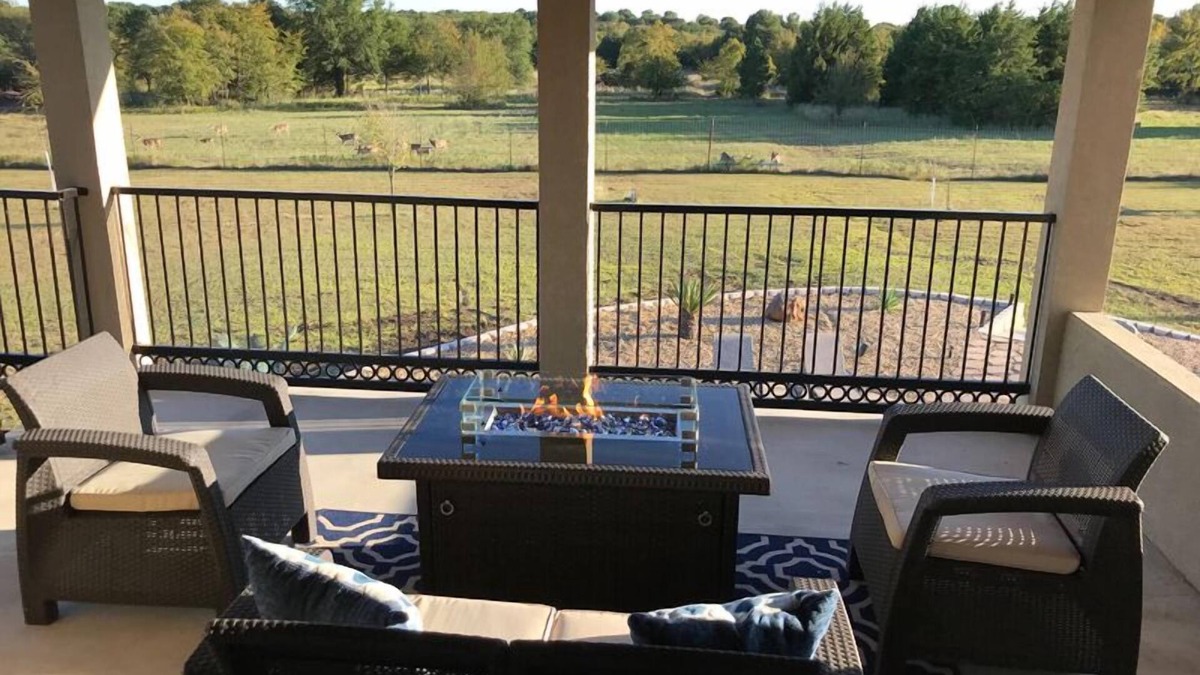 Gober House | 1 Queen Bed plus 1 Double bed and private bathroom.
