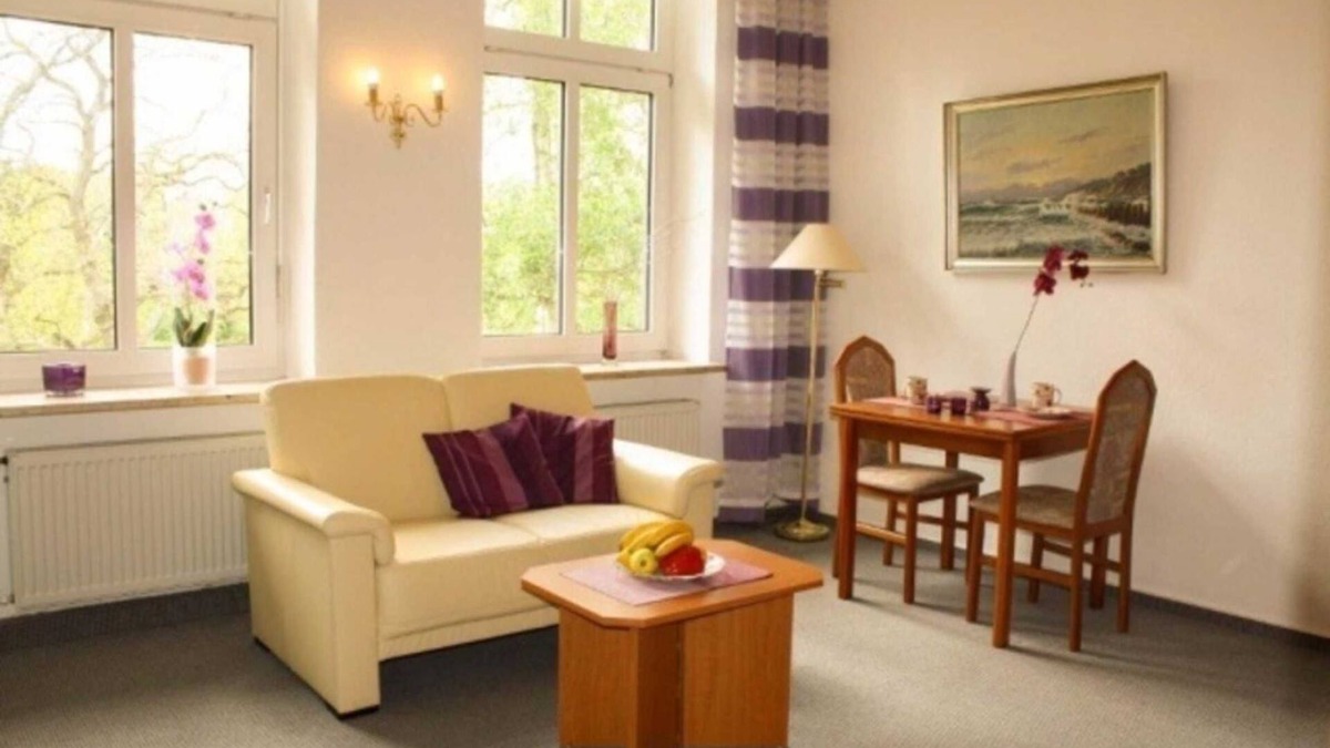 Ponitz am See Apartment | 1-room apartment no. 2, 28m², 1. Floor, West - Waldhaus Gronenberg