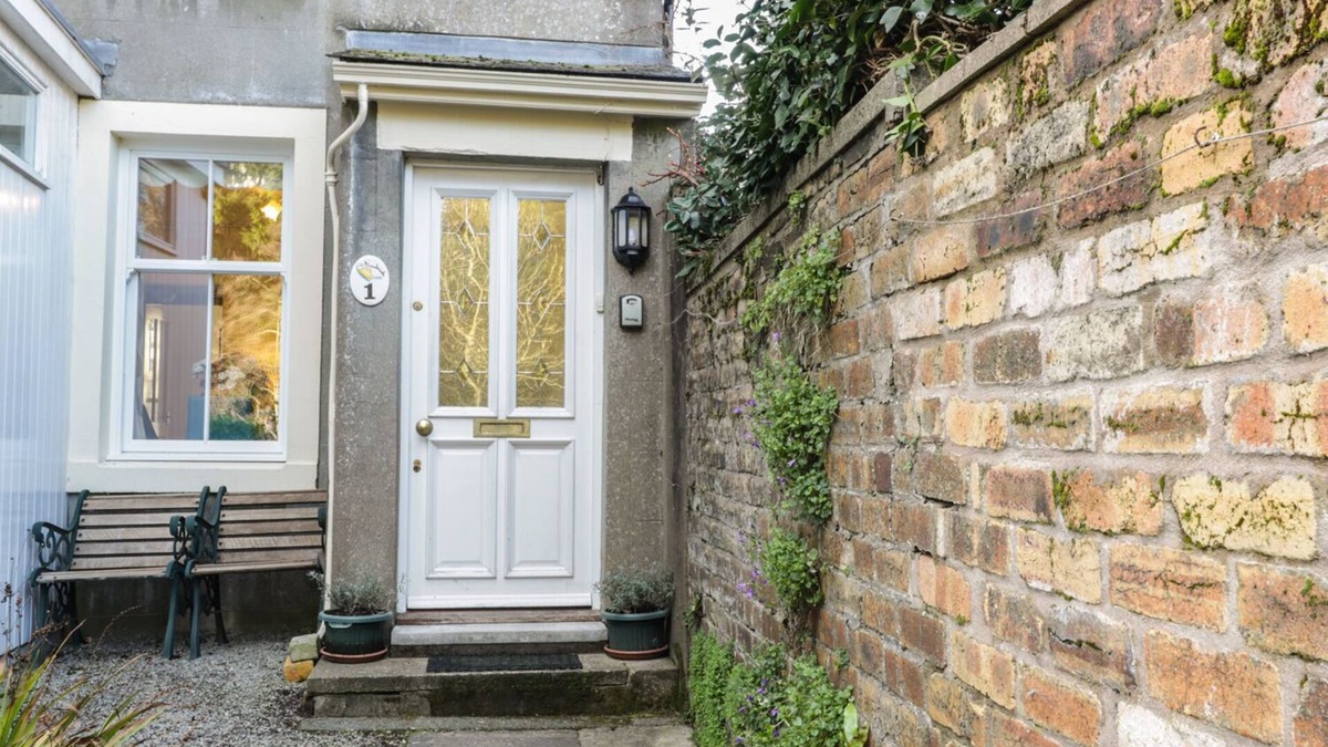 Cockermouth House | 1 RUBBY BANKS ROAD, family friendly, with a garden in Cockermouth