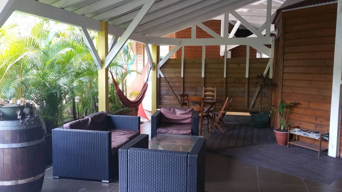 Le Gosier House | 1 studio bungalow