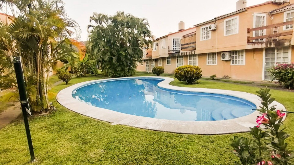 Ixtapa - Zihuatanejo Villa | 10 min from the beach — Jewel of Ixtapa