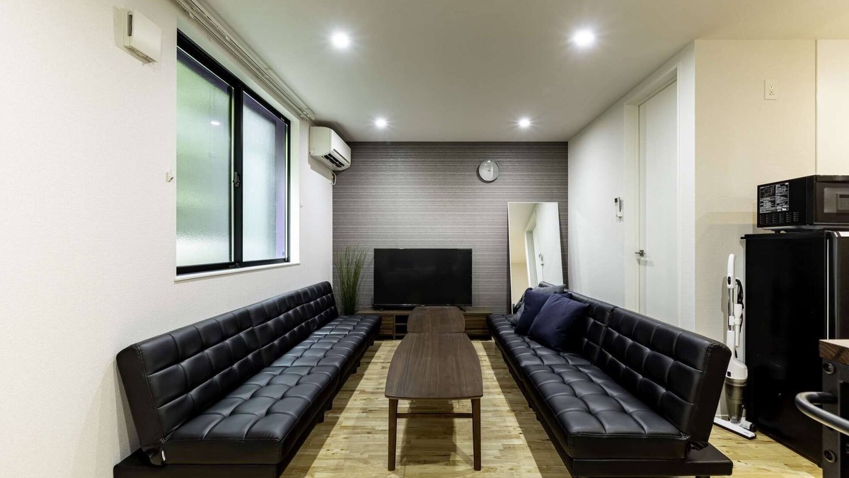 Edogawa Apartment | 10 min. walk from Hirai Station 11 min. by train from Akihabara Station 18 min. by train from Tokyo Station