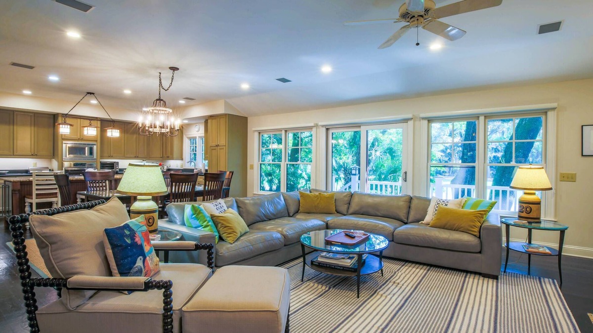 West Beach House | 10 Min Walk to Beach; Dog Friendly, One Level Home w Golf Course Views