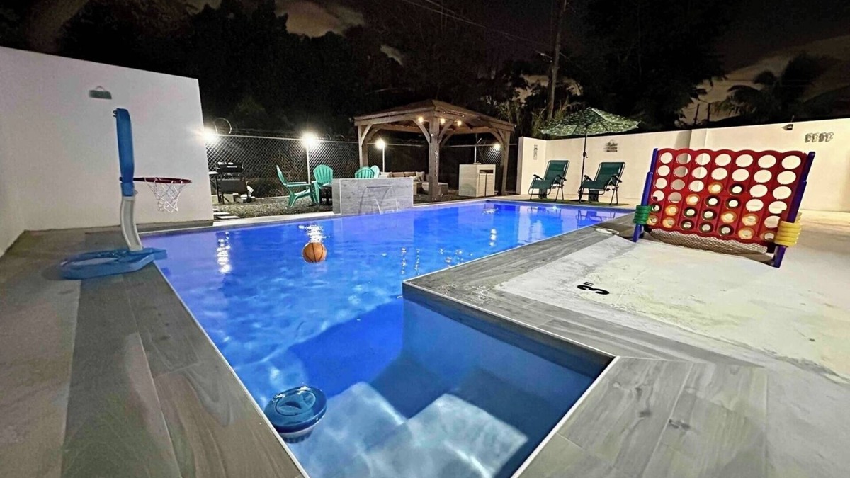 Cangrejo Arriba House | 10 minutes from the beach Isla Verde/San Juan